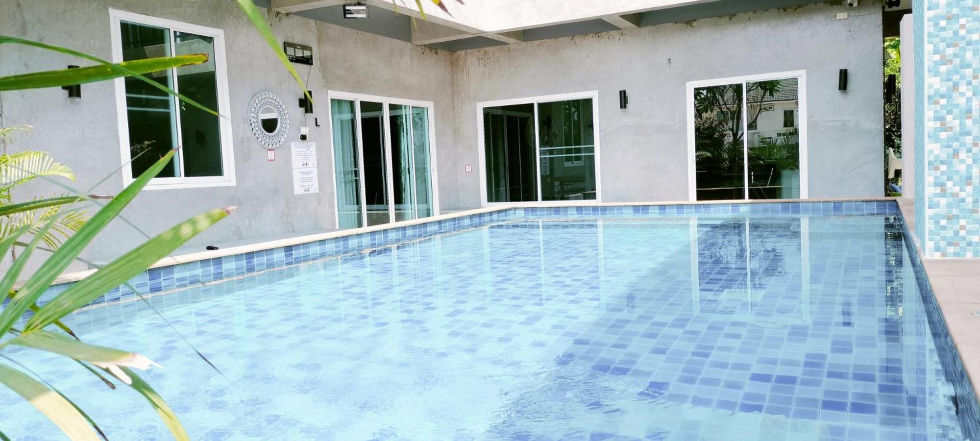 Villa Rajapruek Entire 3 7 Bedrooms Near Airport