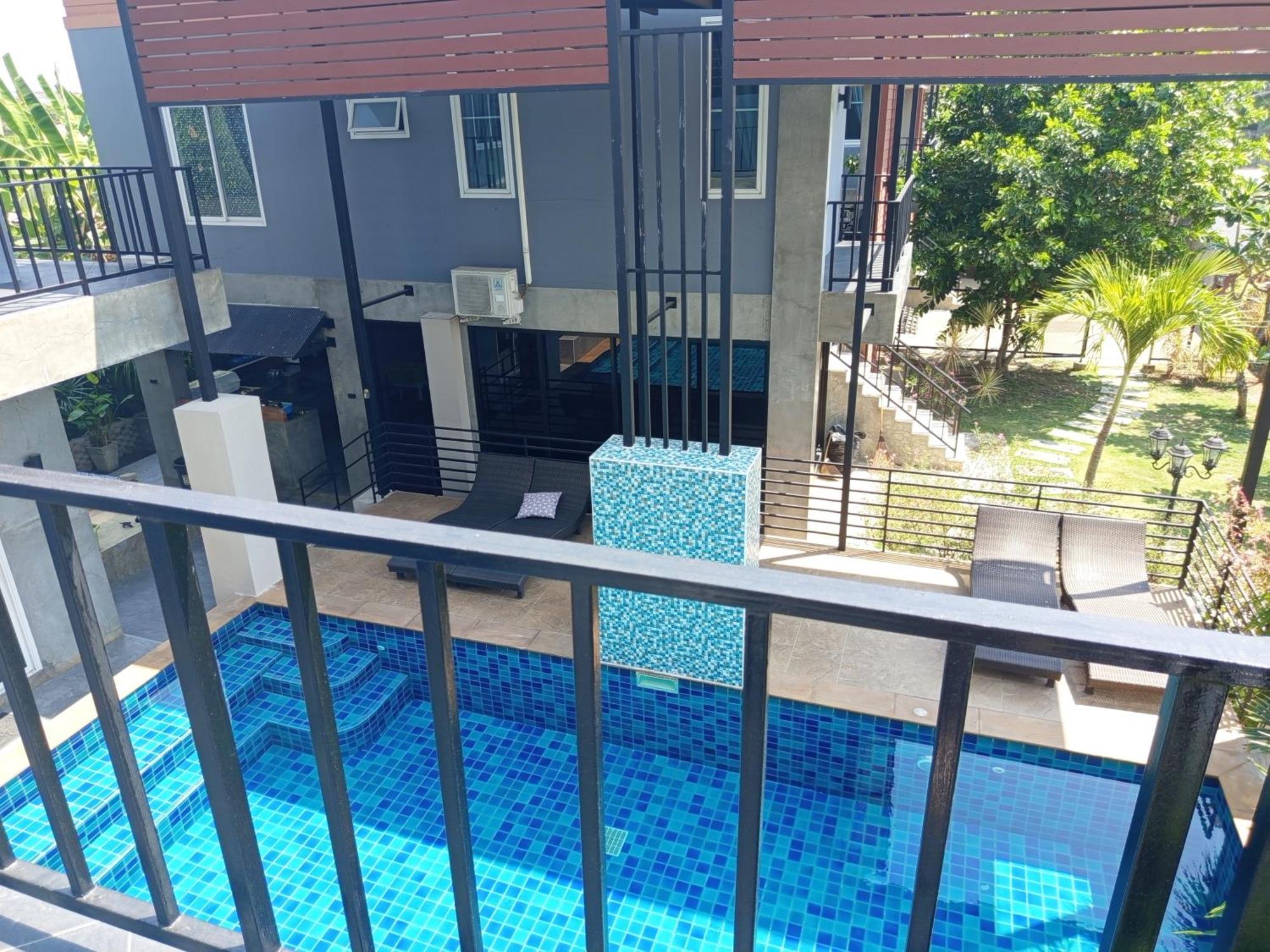 Rajapruek Entire 3 7 Bedrooms Near Airport Villa *