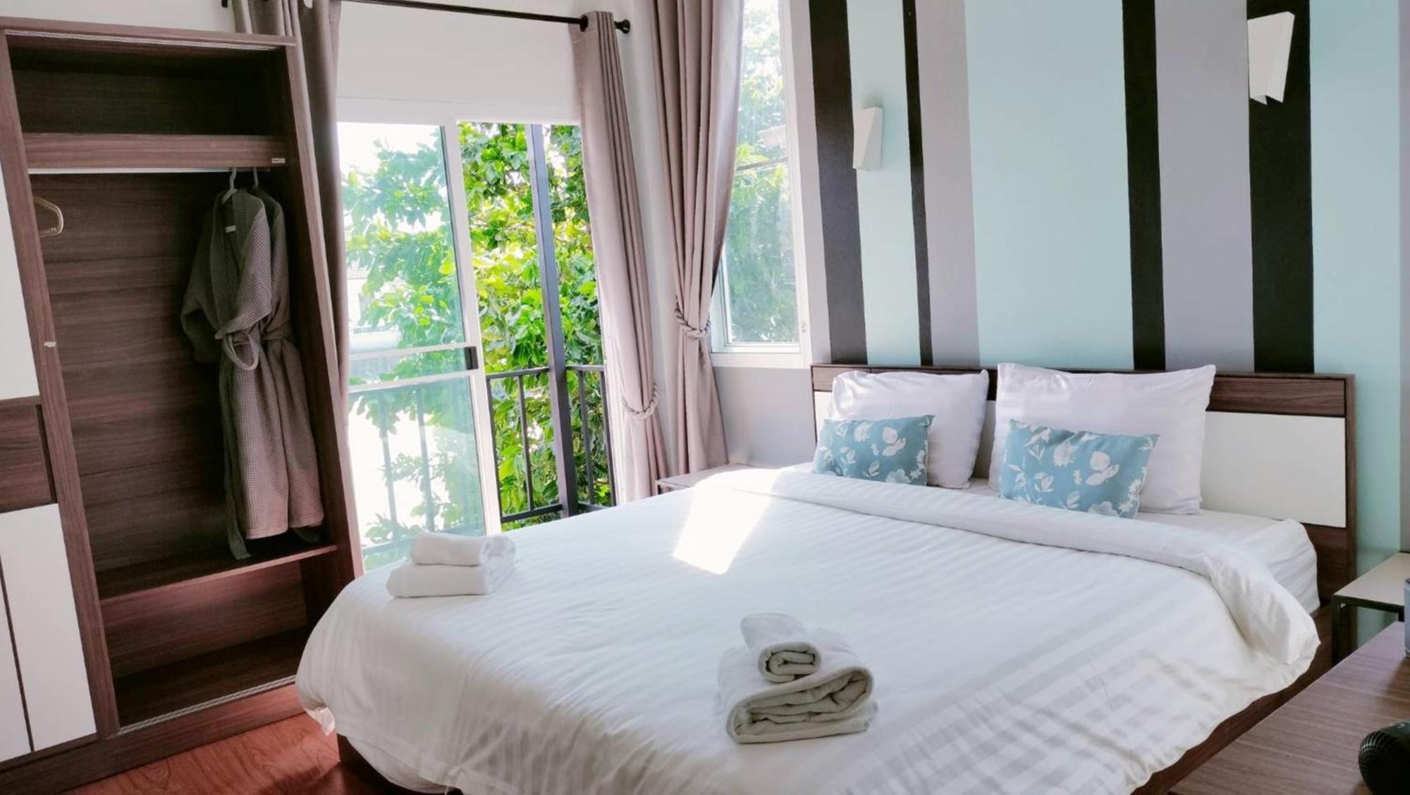 Rajapruek Entire 3 7 Bedrooms Near Airport
