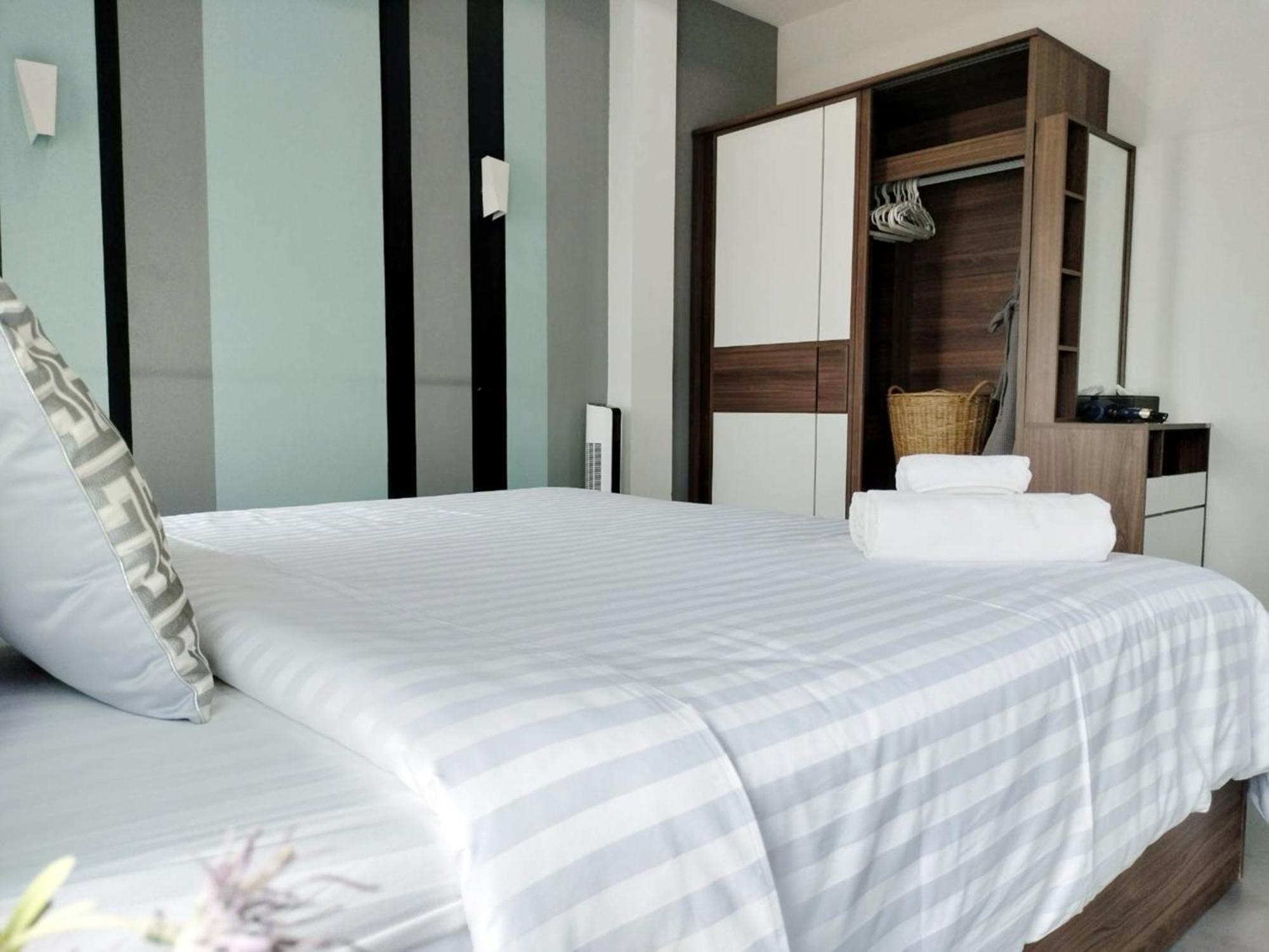 Rajapruek Entire 3 7 Bedrooms Near Airport Вилла *