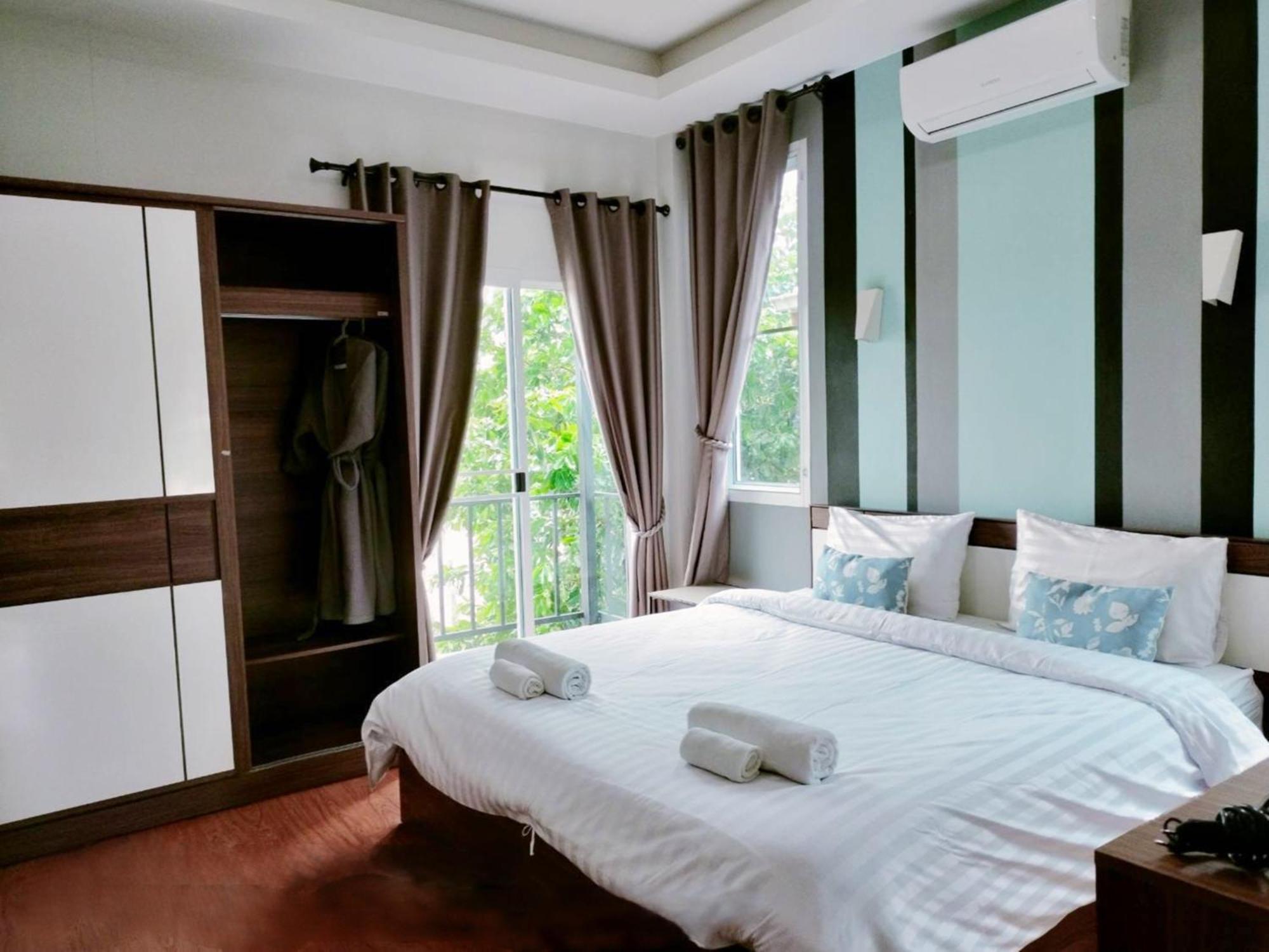 Rajapruek Entire 3 7 Bedrooms Near Airport Чиангмай